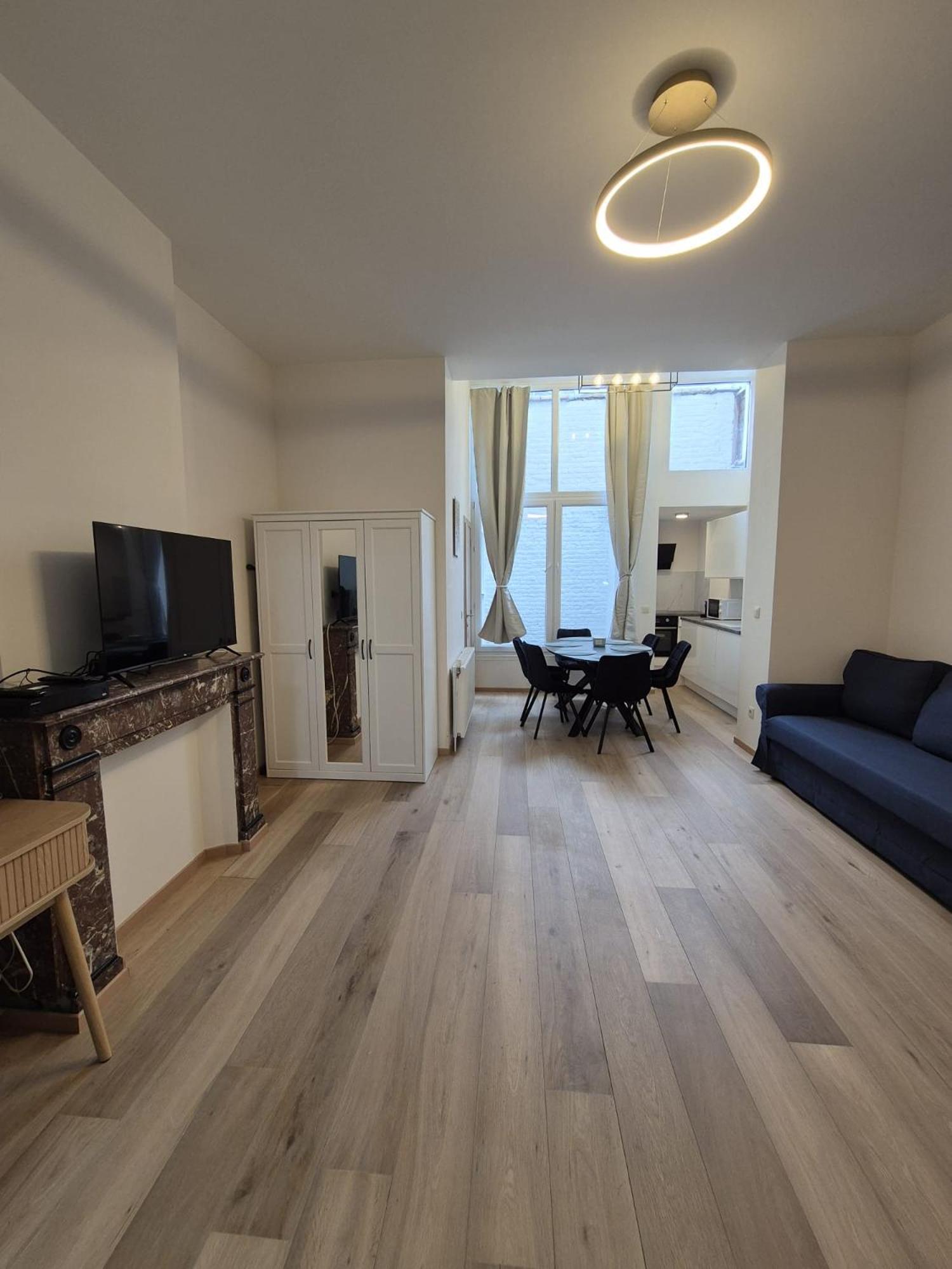 Tasson Snel Apartment Center Of Brussel Buitenkant foto